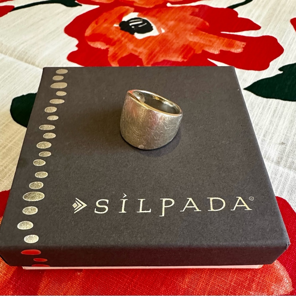 Silpada chunky brushed sterling silver ring; size 9